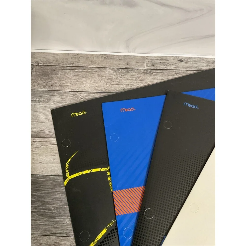 Five Star Plastic Portfolio 4 Pocket Random Colors Mead. 4 Total